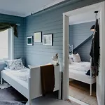 Hotel Fjordstove - Huseby Hotelldrift As 2*