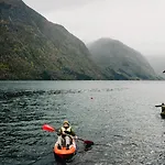 Fjordstove - Huseby Hotelldrift As Hotel 2*
