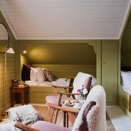 Fjordstove - Huseby Hotelldrift As فندق