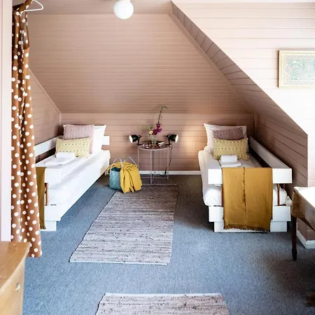 Fjordstove - Huseby Hotelldrift As 2*