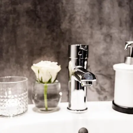 Fjordstove - Huseby Hotelldrift As فندق
