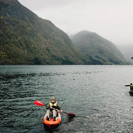 Fjordstove - Huseby Hotelldrift As فندق 2*