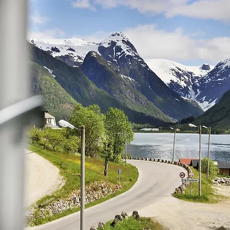 فندق Fjordstove - Huseby Hotelldrift As 2*