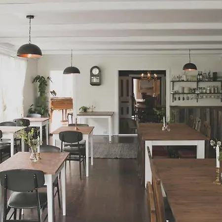 Fjordstove - Huseby Hotelldrift As 2*