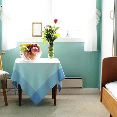 Fjordstove - Huseby Hotelldrift As 2* Fjaerland