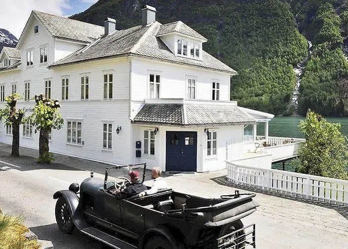 Fjordstove - Huseby Hotelldrift As Fjaerland